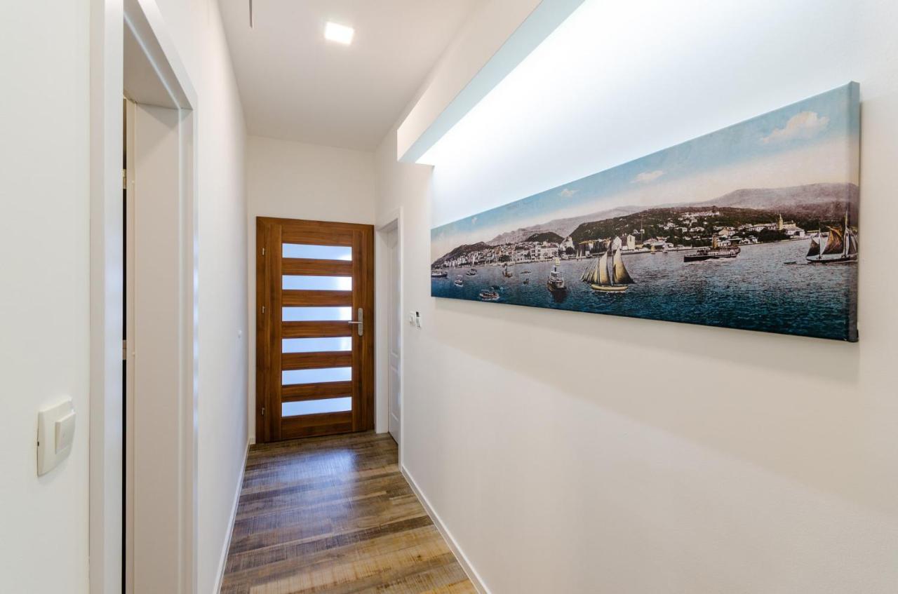 Apartments Niko Crikvenica Bagian luar foto