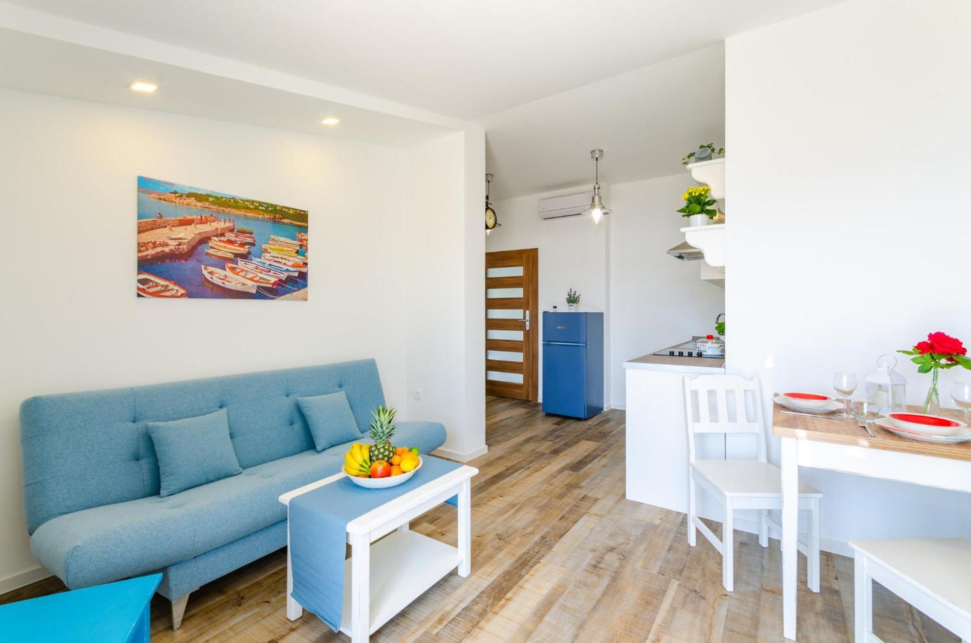 Apartments Niko Crikvenica Ruang foto